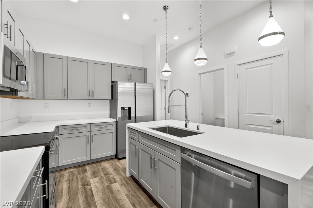 11469 Vibrant Heights Drive Property Photo 12