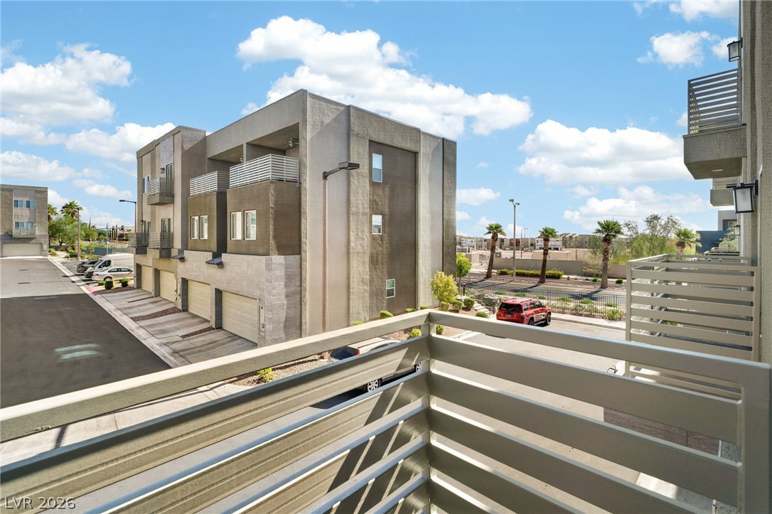 11469 Vibrant Heights Drive Property Photo 16