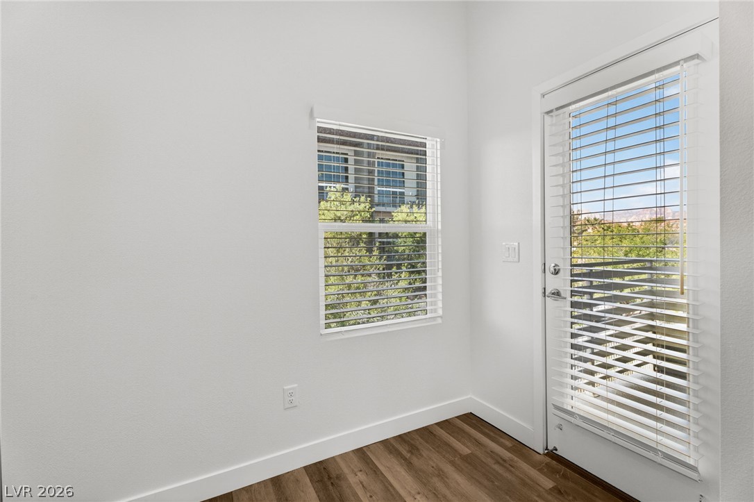 11469 Vibrant Heights Drive Property Photo 20
