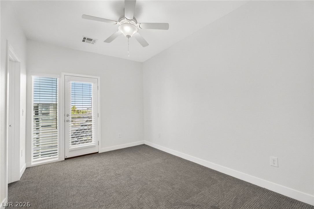 11469 Vibrant Heights Drive Property Photo 28