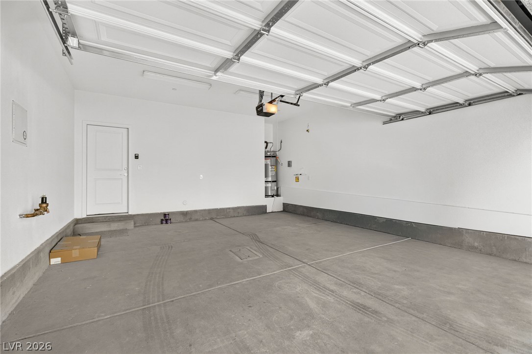 11469 Vibrant Heights Drive Property Photo 31