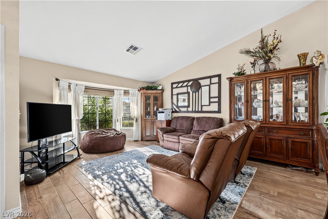 3729 Rockland Drive Property Photo 8