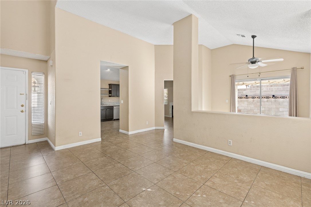 7413 Winter Garden Court Property Photo 9