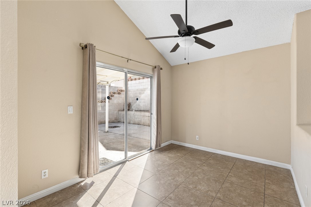 7413 Winter Garden Court Property Photo 11