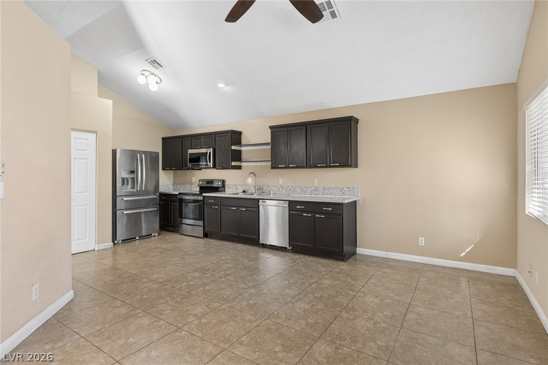 7413 Winter Garden Court Property Photo 15