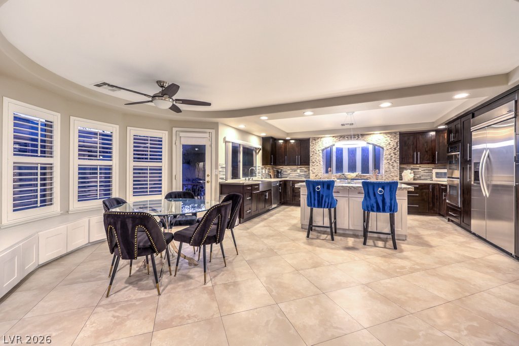 4453 Melrose Abbey Place Property Photo 18