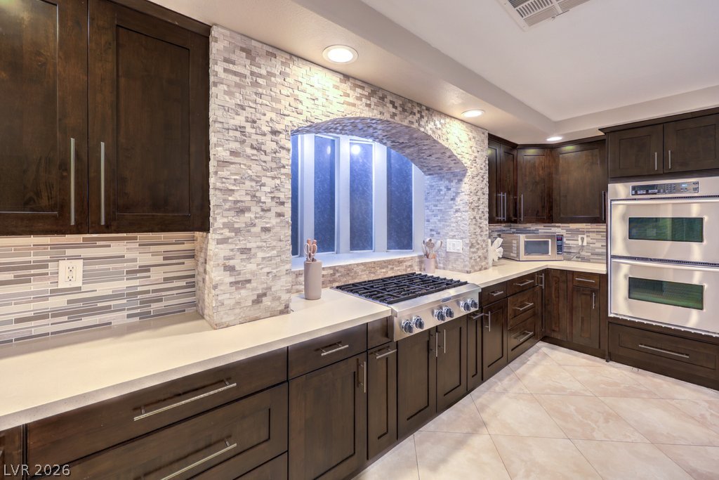 4453 Melrose Abbey Place Property Photo 20