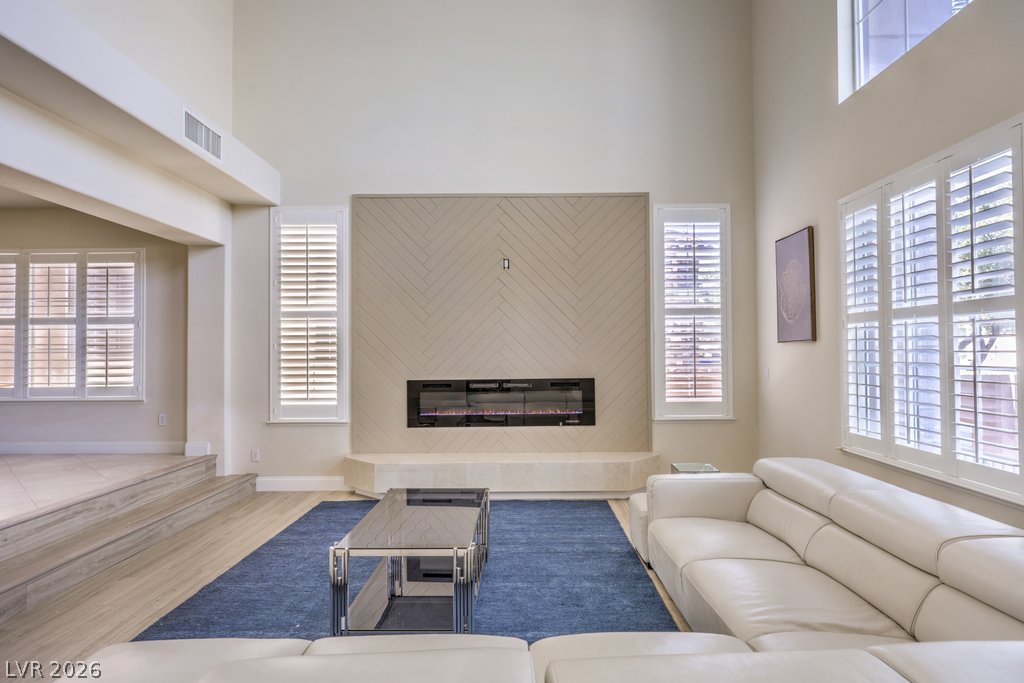 4453 Melrose Abbey Place Property Photo 37