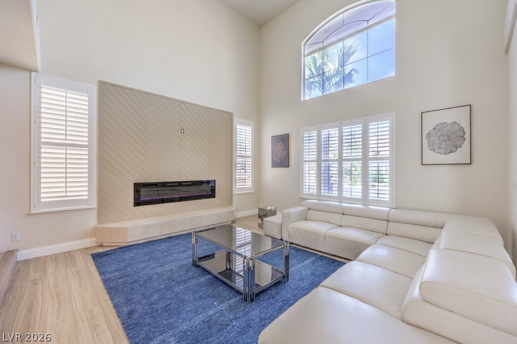 4453 Melrose Abbey Place Property Photo 38