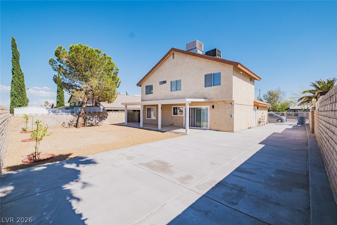 7220 Mountain Moss Drive Property Photo 1