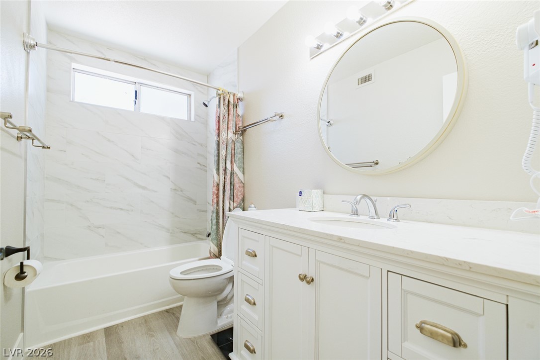 7220 Mountain Moss Drive Property Photo 13