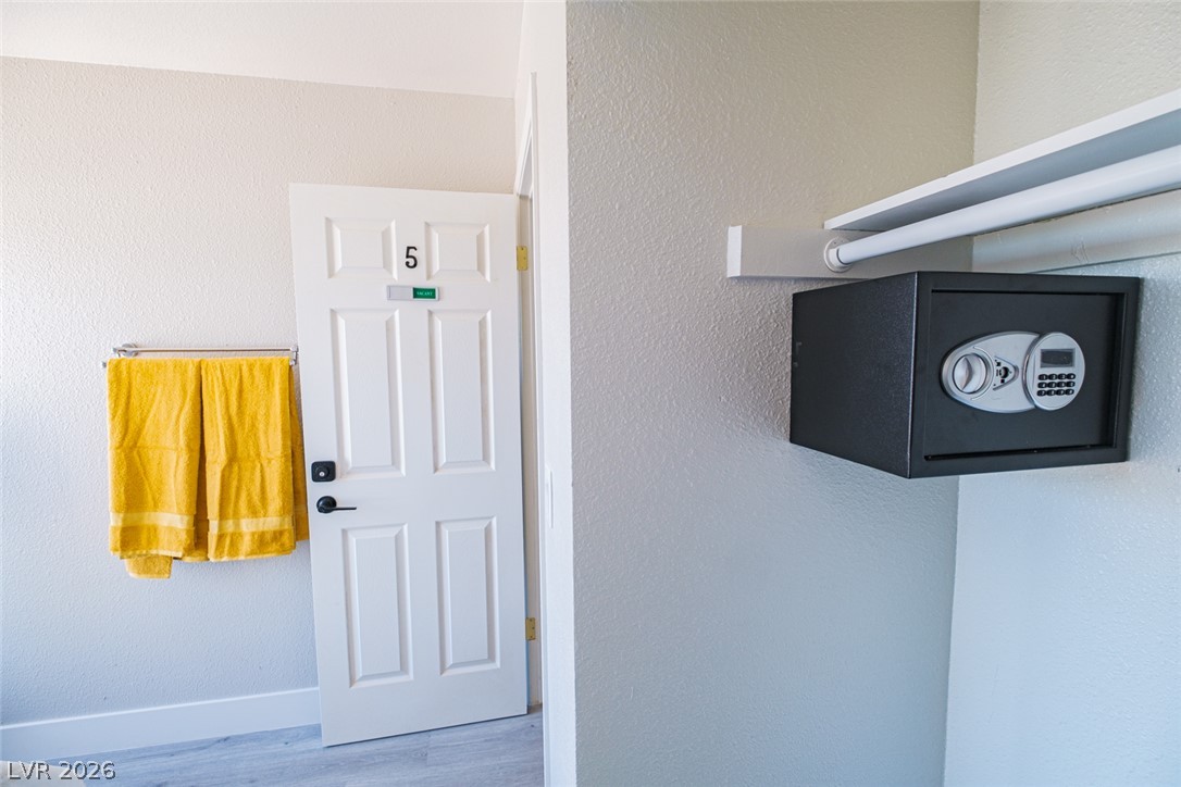 7220 Mountain Moss Drive Property Photo 36