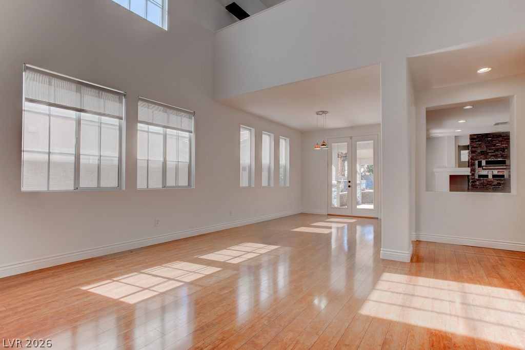 10381 Walking View Court Property Photo 4