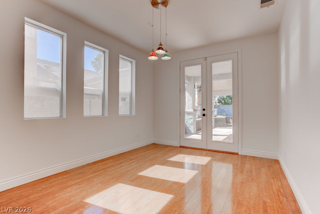 10381 Walking View Court Property Photo 8