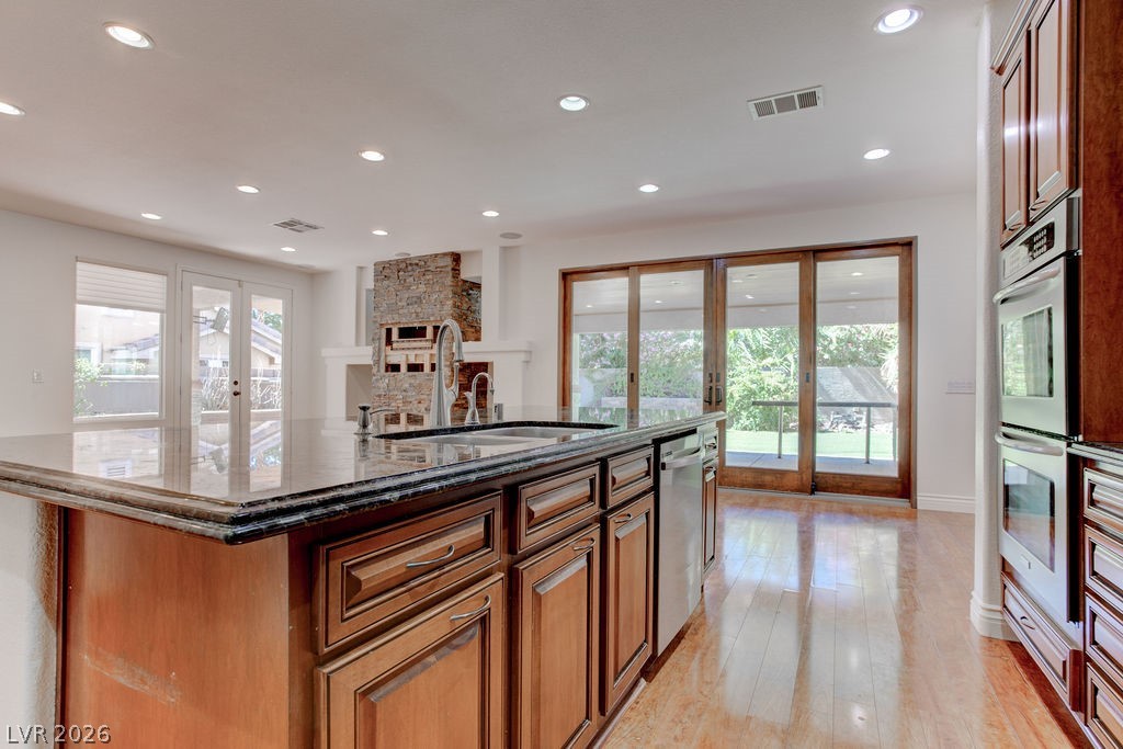10381 Walking View Court Property Photo 26