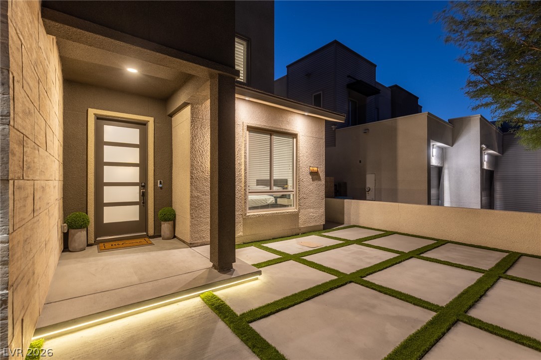 767 Glowing Horizon Street Property Photo 18
