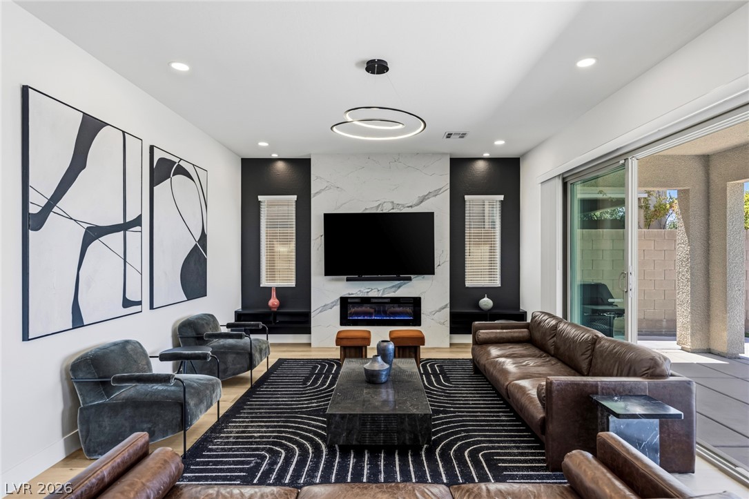 767 Glowing Horizon Street Property Photo 27