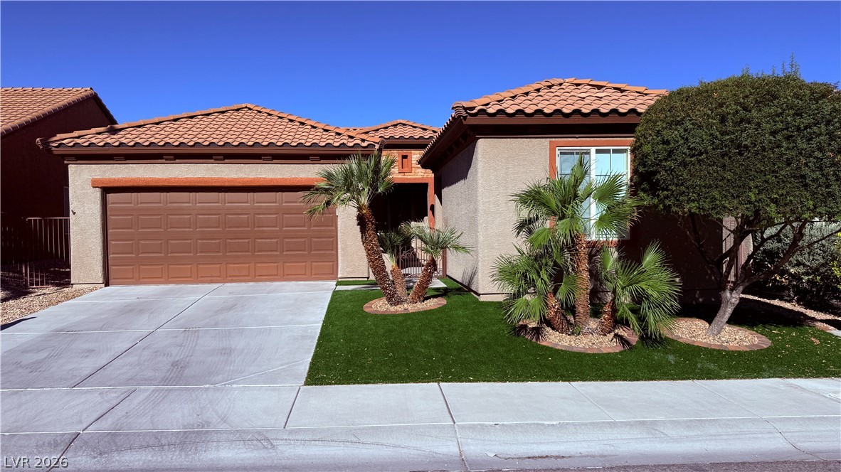 3065 Olivia Heights Avenue Property Photo 1
