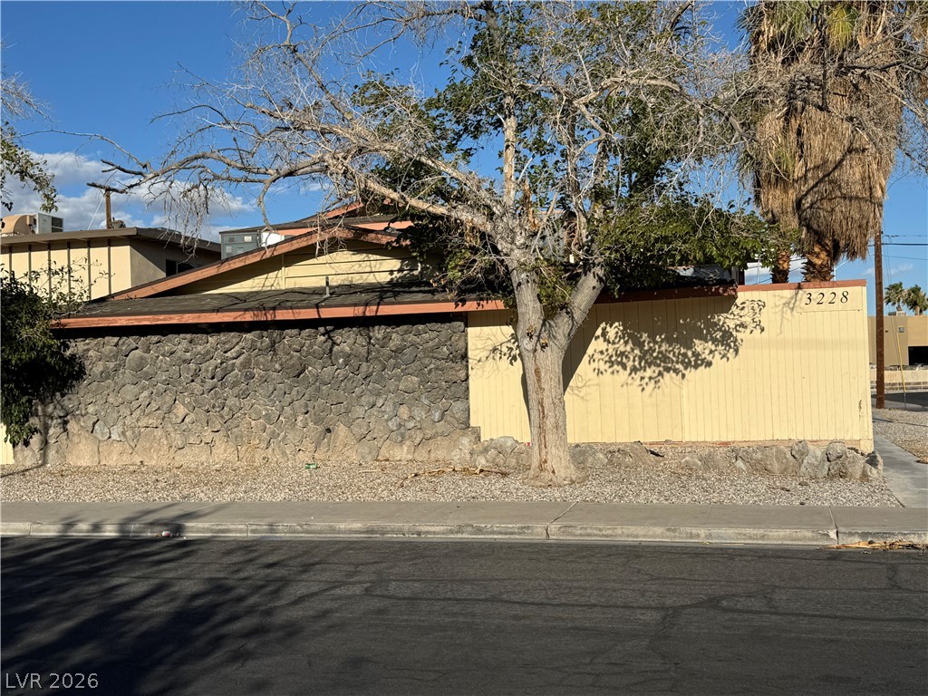 3228 Arlene Way Property Photo 2