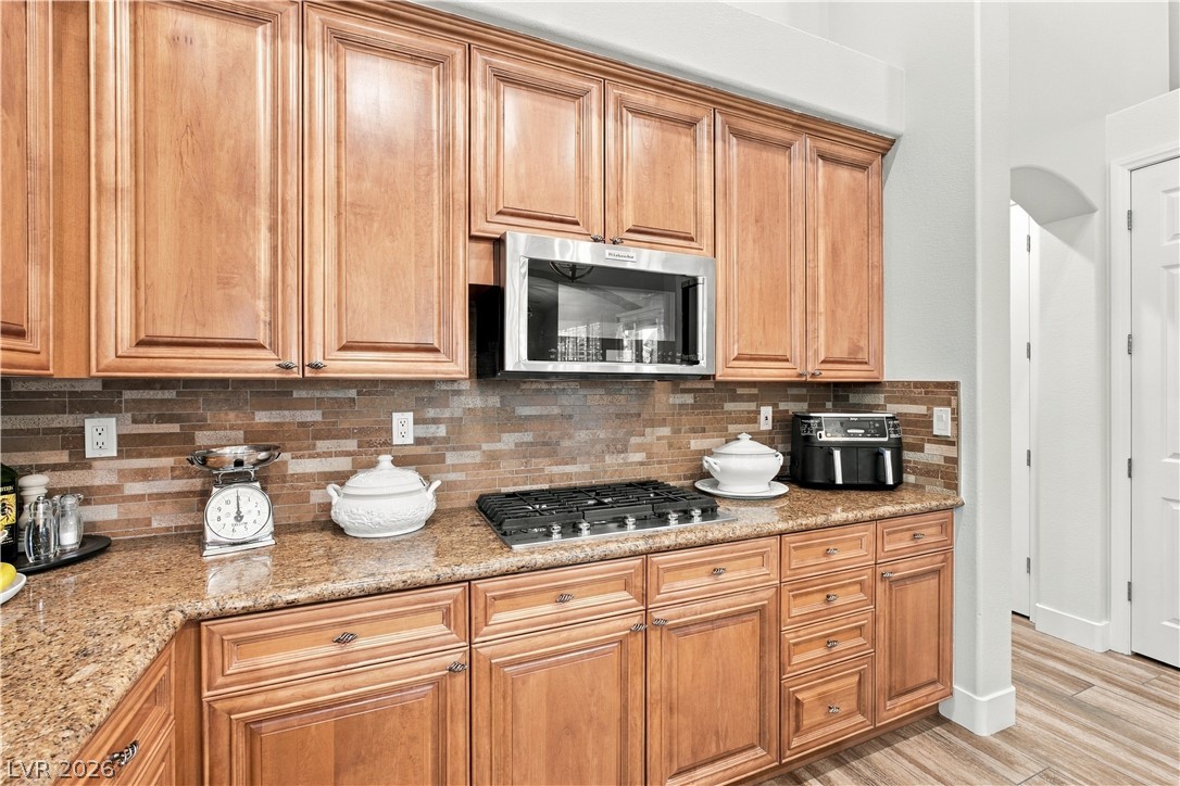 5434 Pendini Point Court Property Photo 18