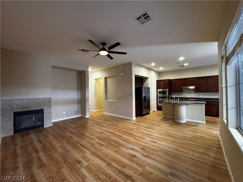 1913 Cape Cod Landing Drive Property Photo 10