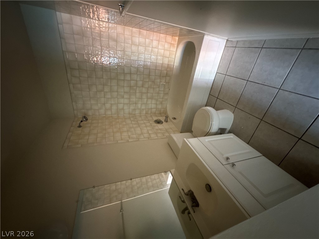 6220 Bellota Drive Property Photo 28