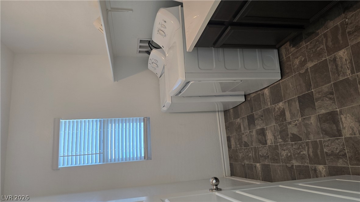 6806 Chargehand Avenue Property Photo 11