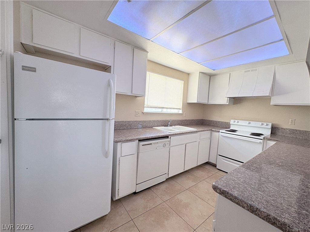 4689 Sand Creek Avenue C Property Photo 6