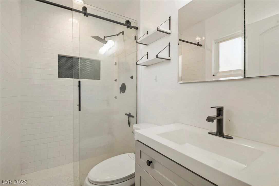 3908 El Jardin Avenue Property Photo 14