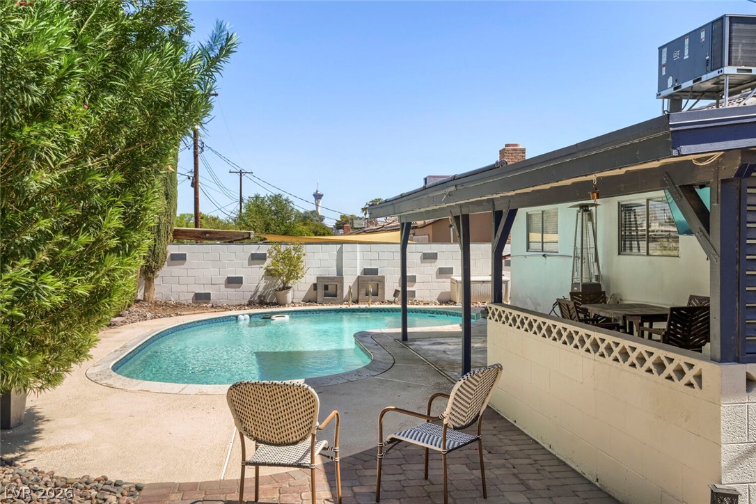 3908 El Jardin Avenue Property Photo 22