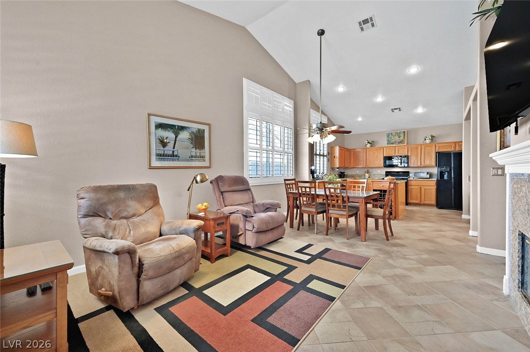 5413 Goldbrush Street Property Photo 10