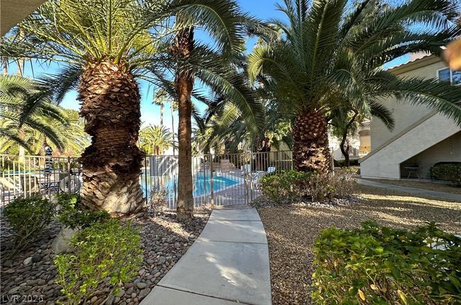 6480 Annie Oakley Drive 611 Property Photo 6