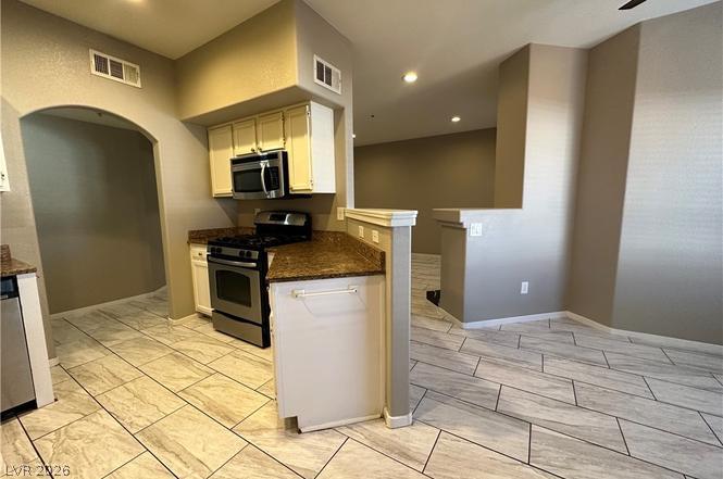 6480 Annie Oakley Drive 611 Property Photo 25