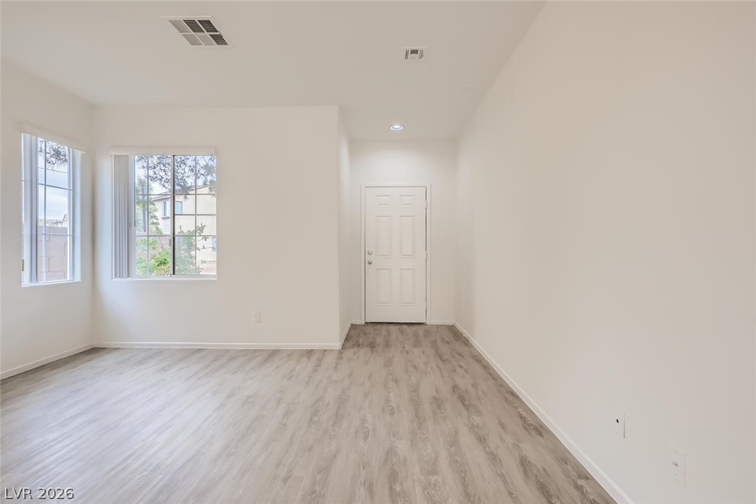 4045 Oliver Sagebrush Drive Property Photo 2