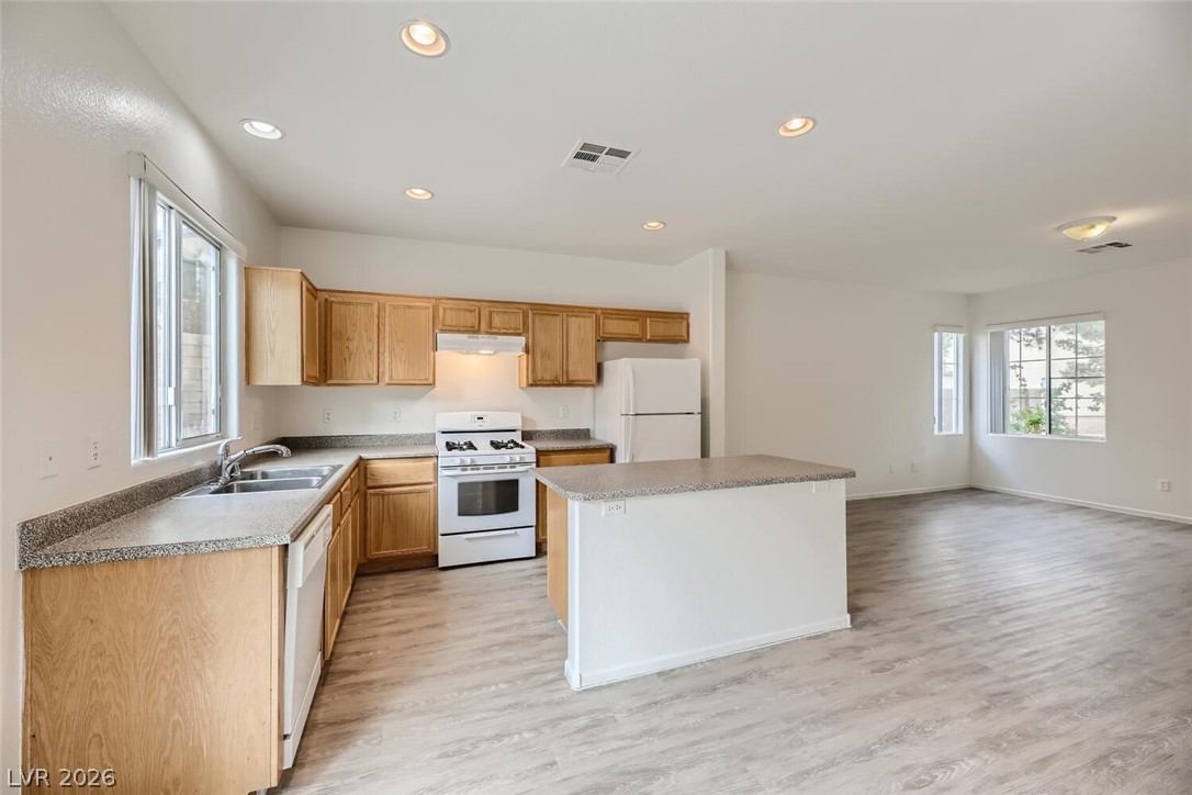 4045 Oliver Sagebrush Drive Property Photo 11