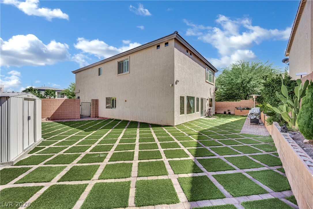 8373 Bartholomew Park Court Property Photo 2