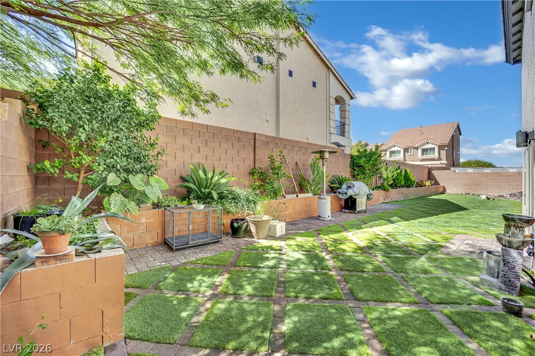 8373 Bartholomew Park Court Property Photo 6