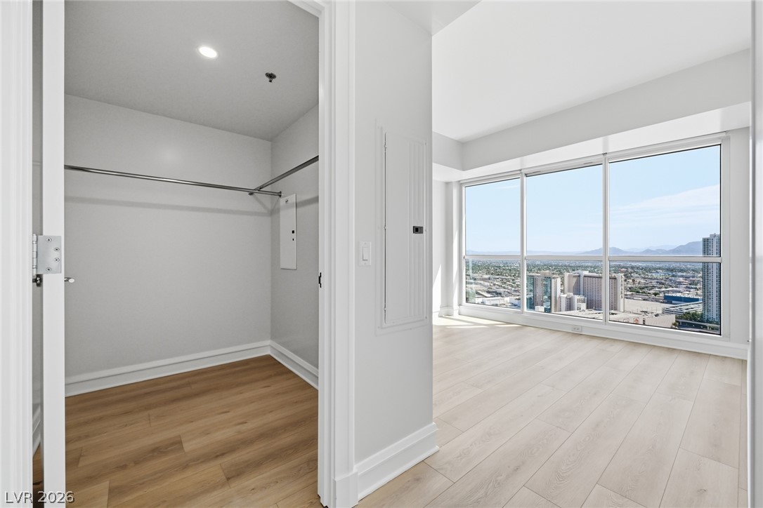 2700 Las Vegas Boulevard 3304 Property Photo 27