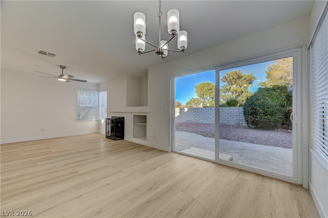 6028 Shadow Oak Drive Property Photo 14