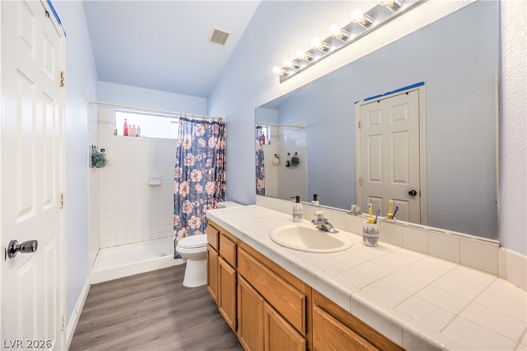 1204 Meridian Bay Drive Property Photo 15