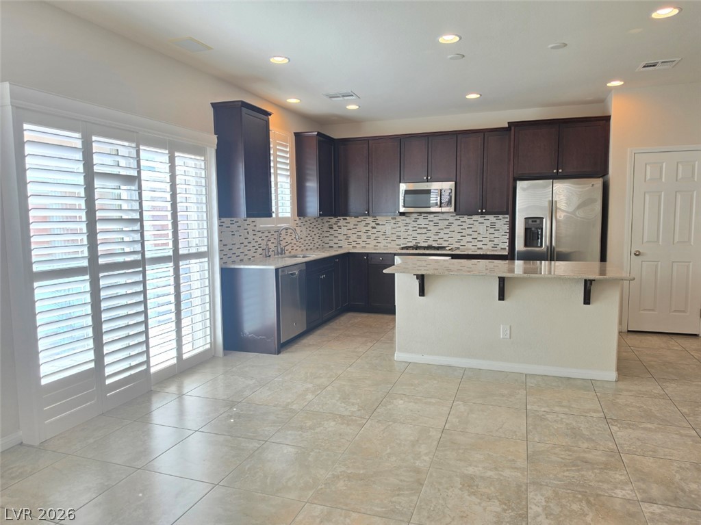 5688 North Bishop Flowers Street Property Photo 3