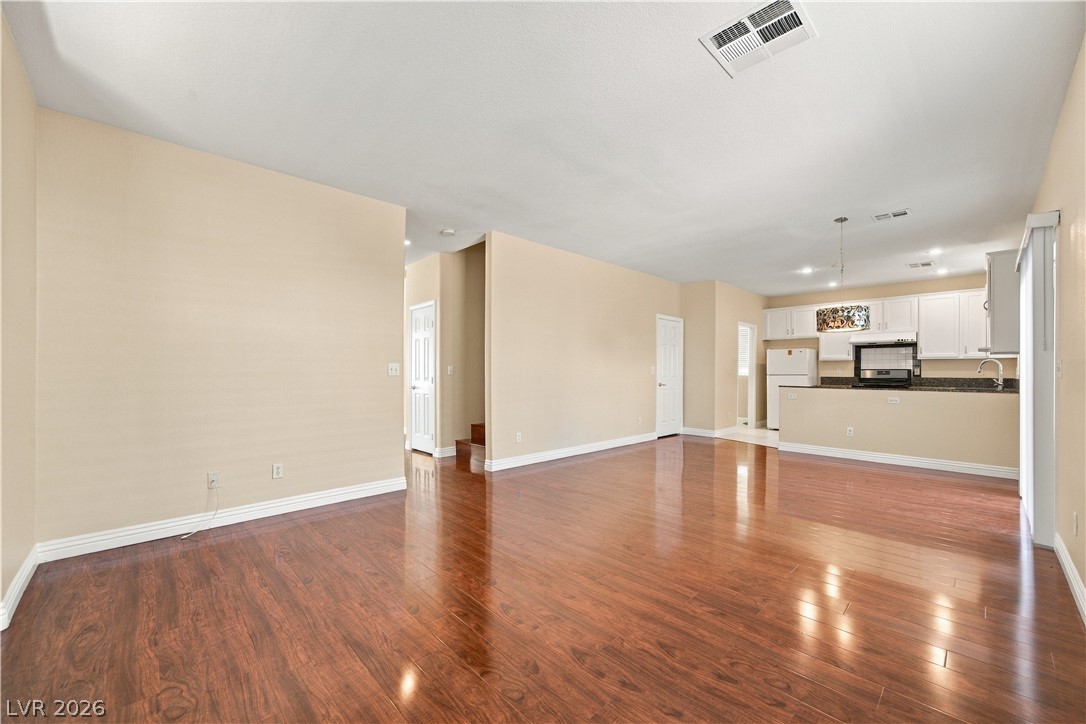 5218 Monterey Park Circle Property Photo 5