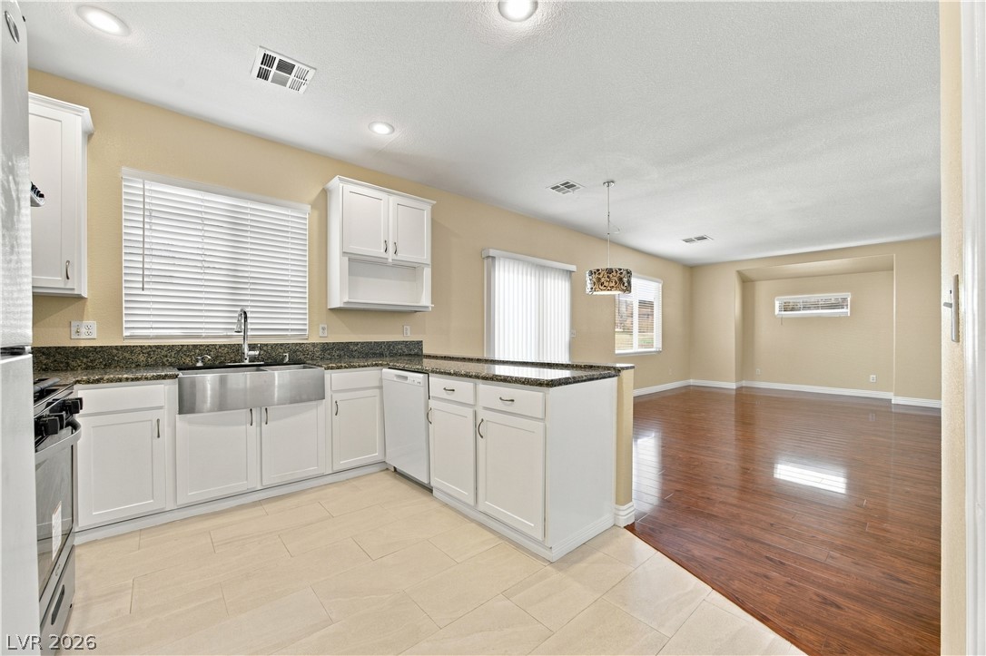 5218 Monterey Park Circle Property Photo 8