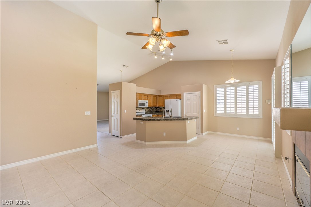 3075 Misty Moon Avenue Property Photo 7