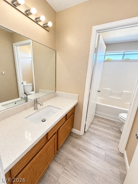 5926 Stone Hollow Avenue Property Photo 12