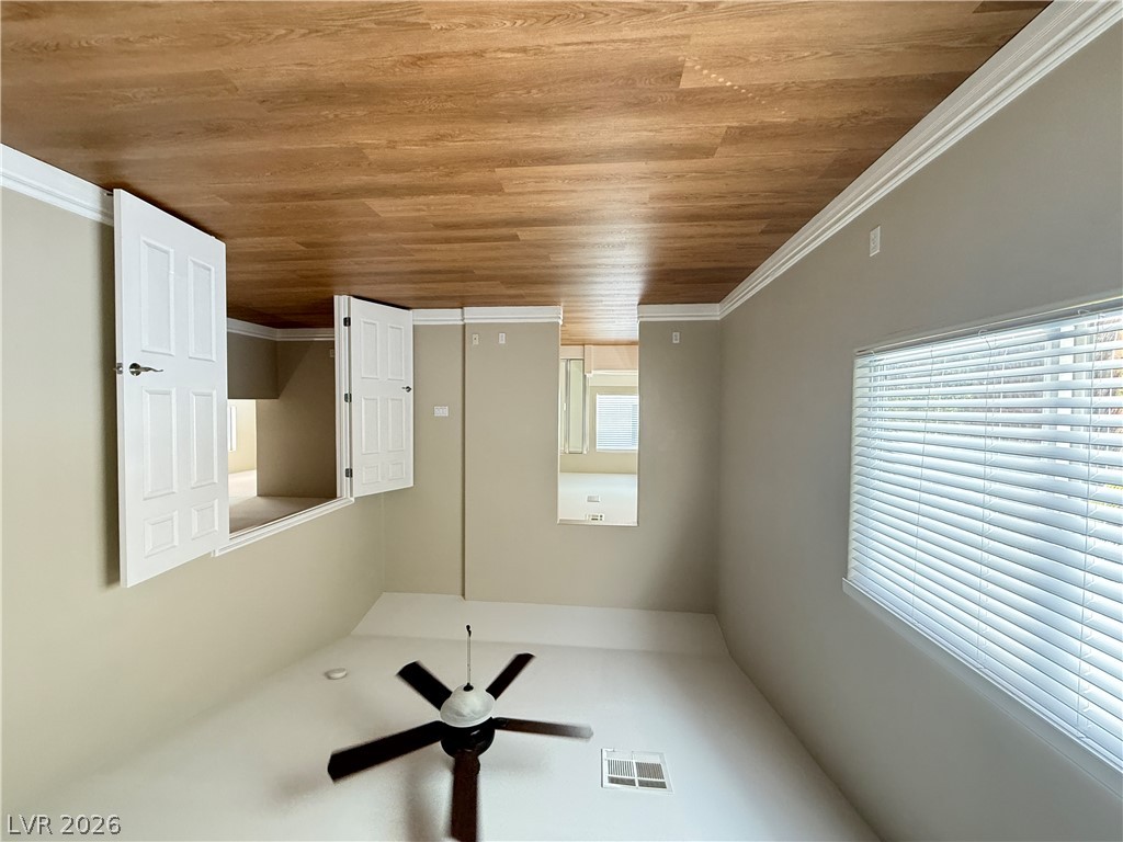 9731 Valmeyer Avenue Property Photo 14