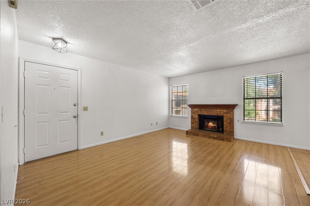 5576 West Rochelle Avenue 23d Property Photo 6