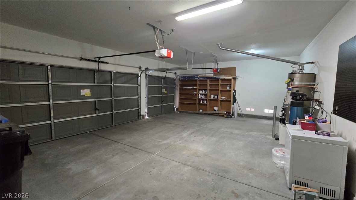 3902 West El Campo Grande Avenue Property Photo 14