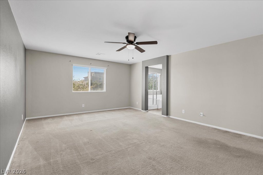 10833 Whipple Crest Avenue Property Photo 20