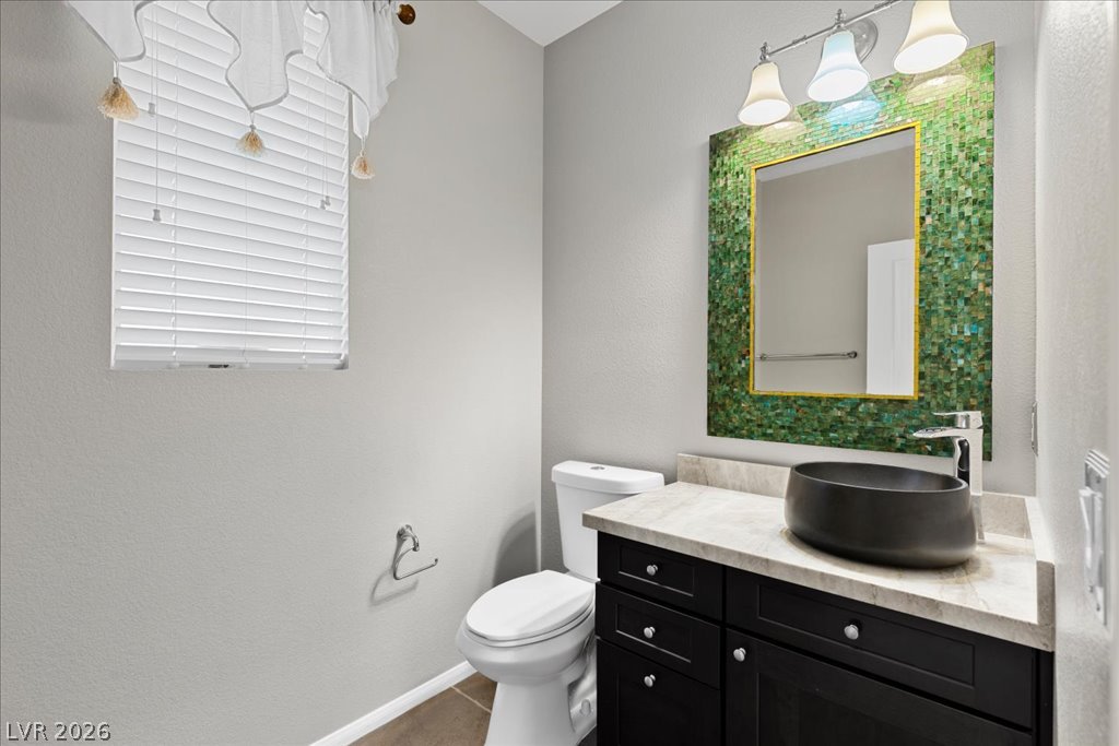 10833 Whipple Crest Avenue Property Photo 34
